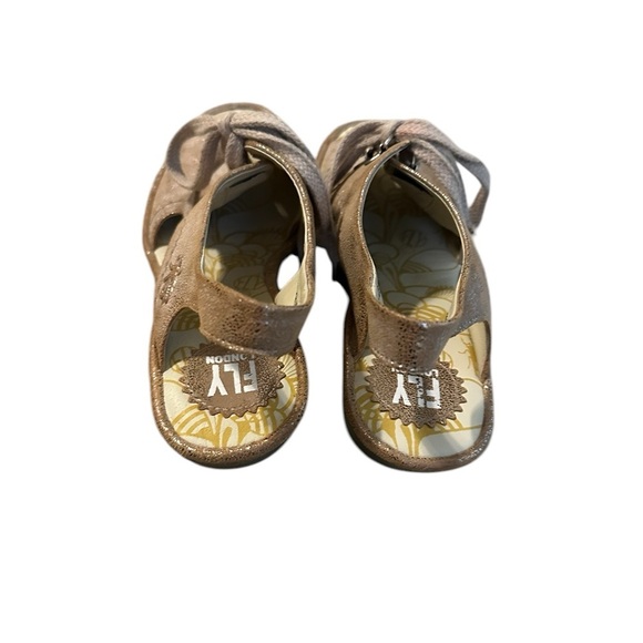 Fly London Yifa Metallic Silver Gold Open Toe Platform Wedge Sandals Y2K Size 8 - Picture 4 of 12